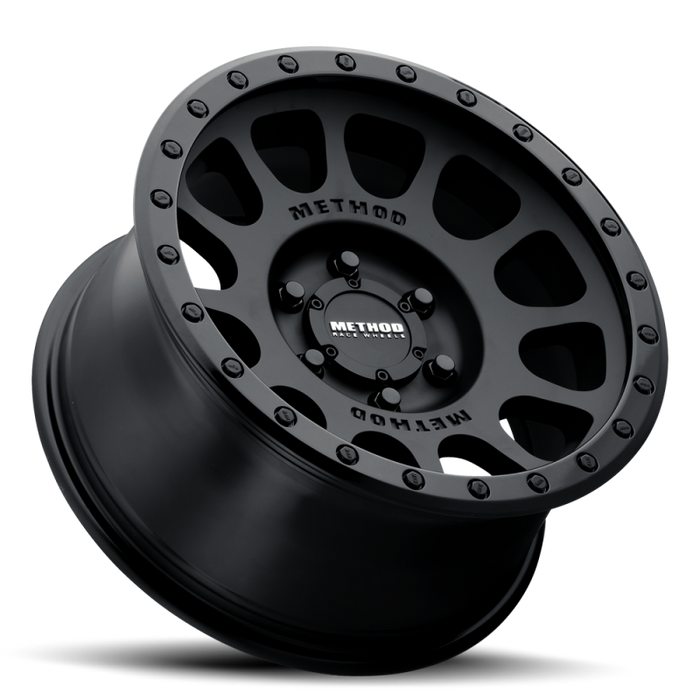 Method MR305 NV 17x8.5 0mm Offset 8x6.5 130.81mm CB Matte Black/Gloss Black Wheel